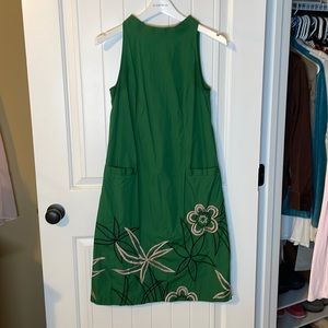 Eshakti shift dress, embroidered